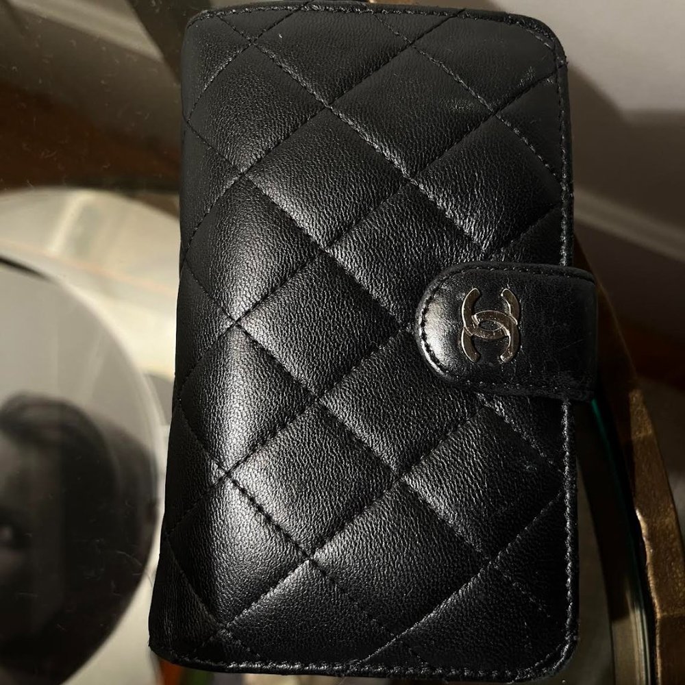 Chanel Calfskin Zip Wallet - Black